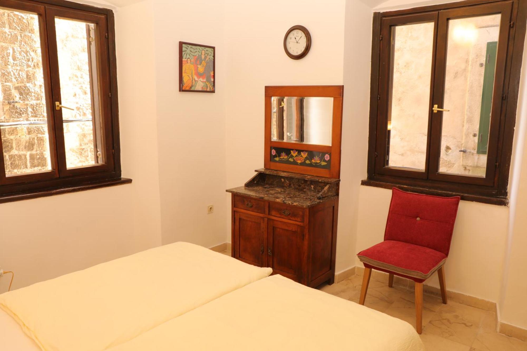 Center Room D16 In The Ancient Roman Palace Spalato Esterno foto